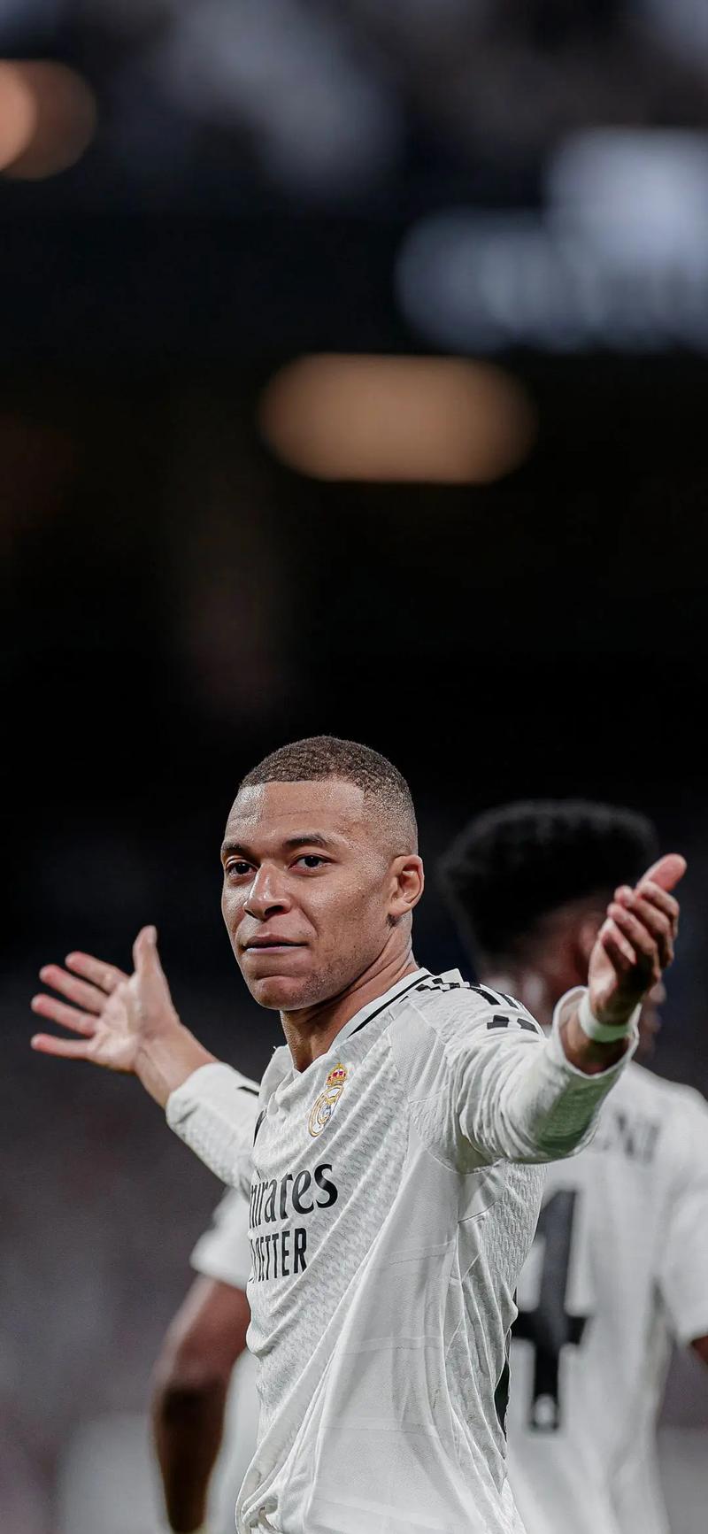 中国球员加盟意甲！加比或迎良机